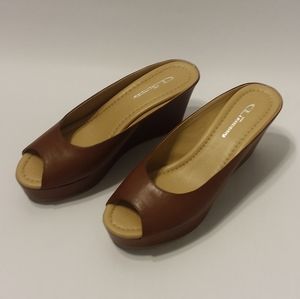 CLaundry brown wedge mule